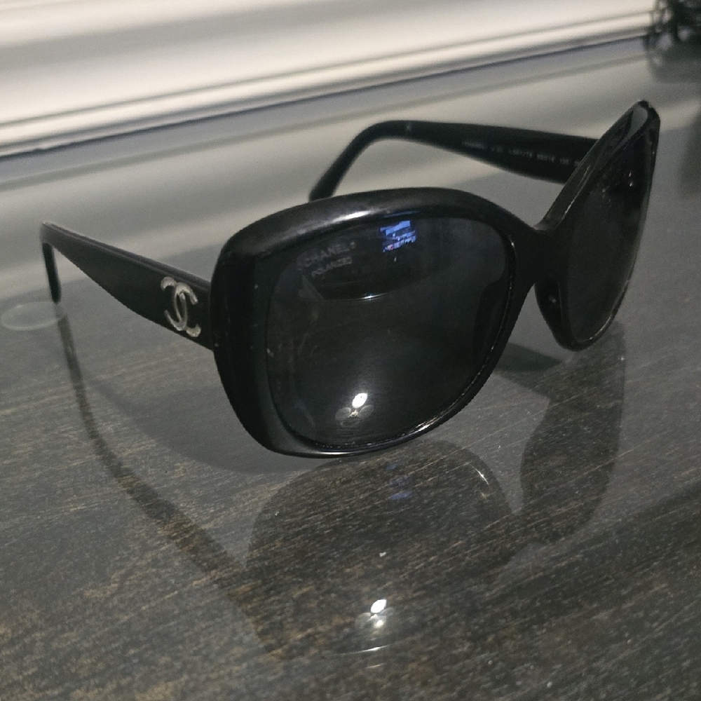 Authentic Chanel Oversized Rounded Square Sunglas… - image 1